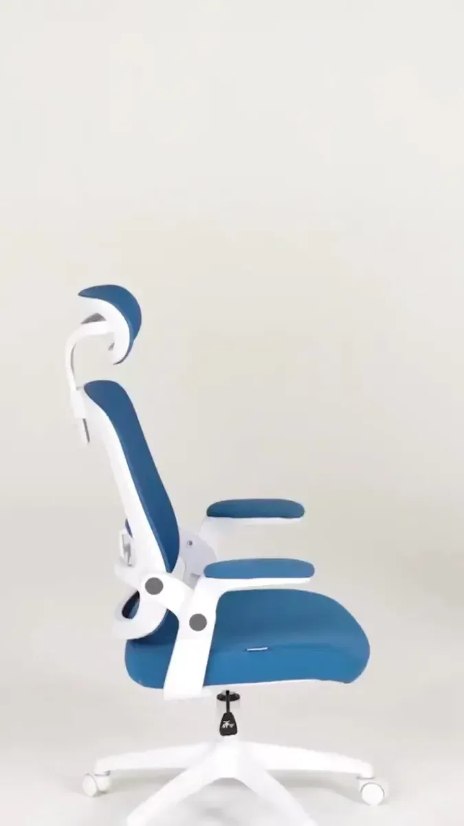Cadeira De Escritorio Elements Astra Preta Giratória - R$ 820,23