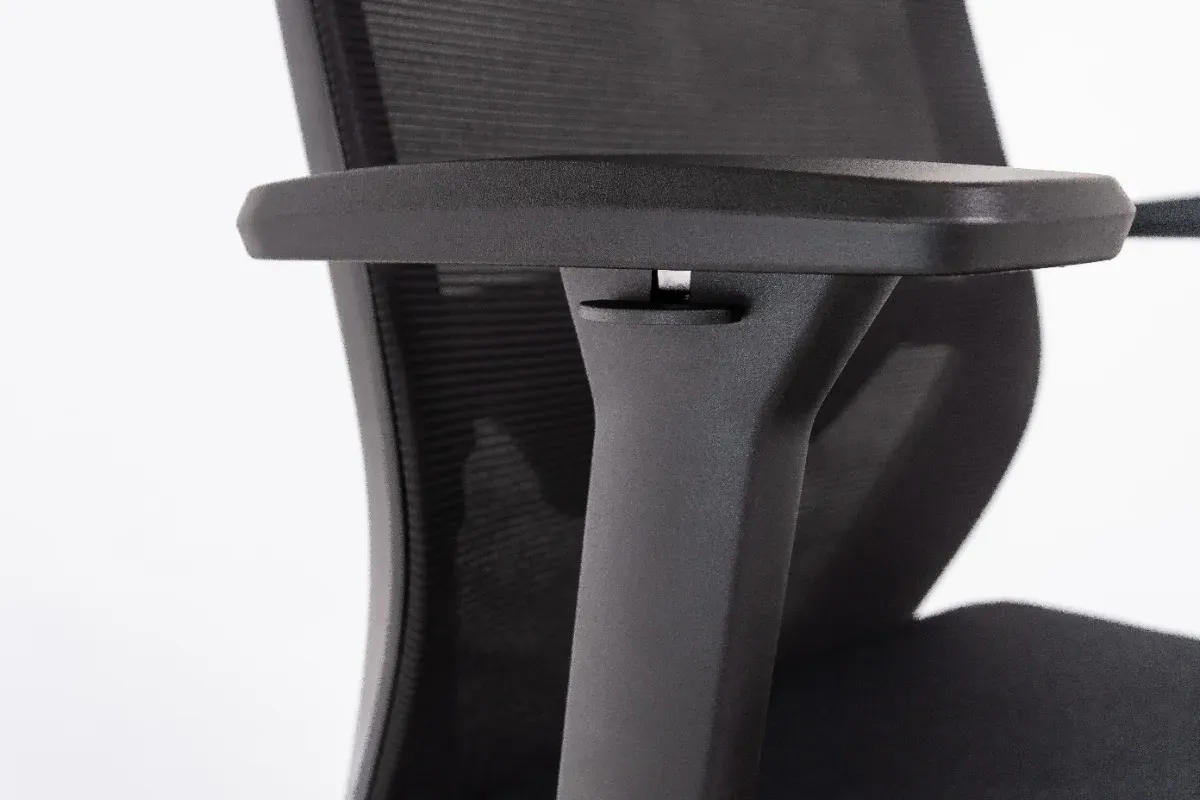 Cadeira Ergonomica Elements Serena Preto - R$ 1.104