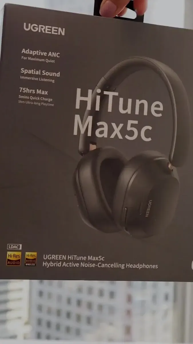 Headphone Fone Bluetooth Ugreen Max5c 75h Espacial Anc 43db Cor Preto - R$ 164,99