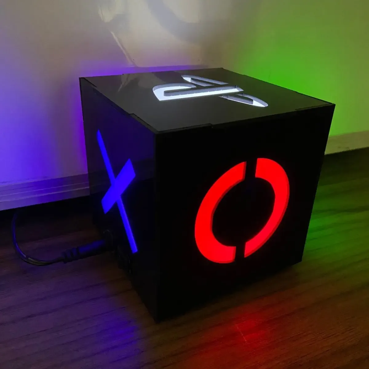 Mini Abajur Playstation V2 Cubo Luminária Acrílico Led Gamer - R$ 44,5