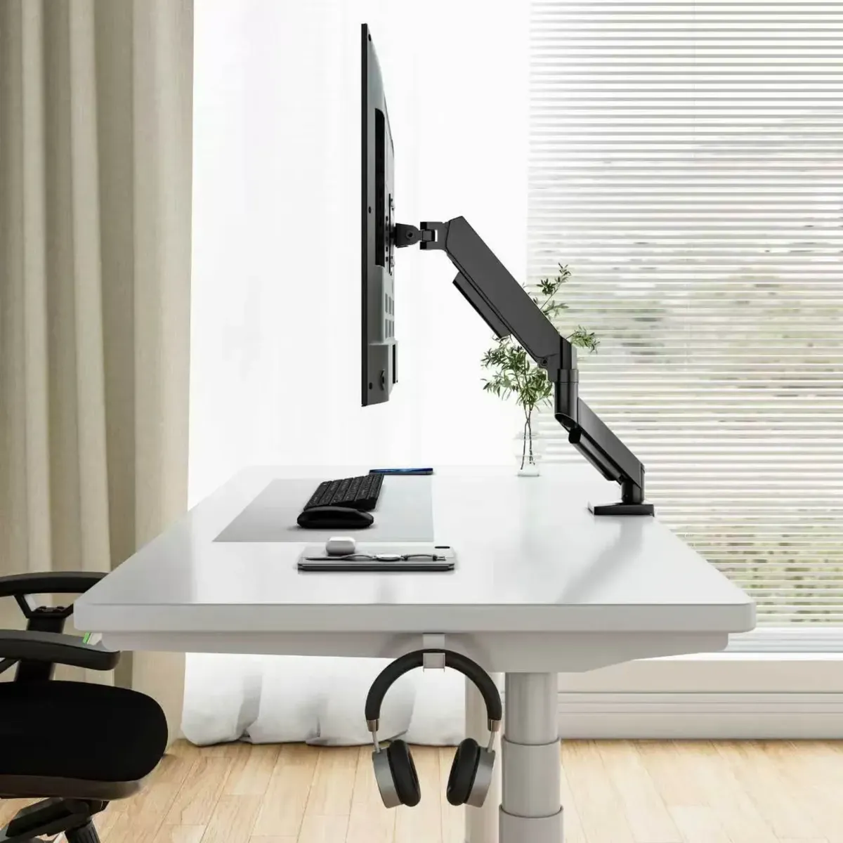Suporte Para Monitores Articulado De Mesa Pistão A Gás 13-32 - R$ 114,3
